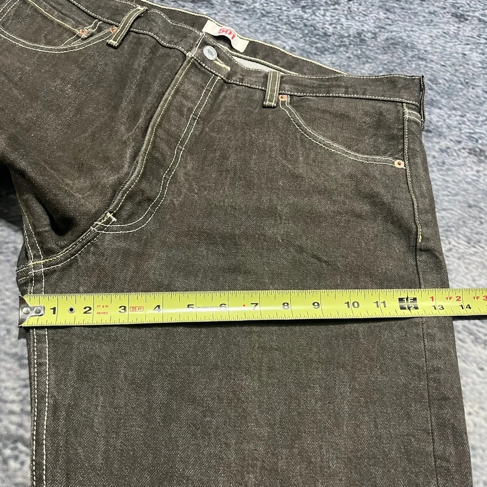 Vintage Levi's 501 Jeans Straight Fit Mens 30x30 Brown Denim Button Fly 2000s